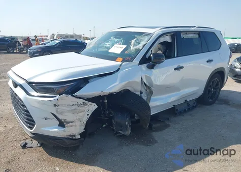 2025 Toyota Grand Highlander Hybrid Nightshade Edition из США, поврежденный, VIN 5TDACAB57SS056124